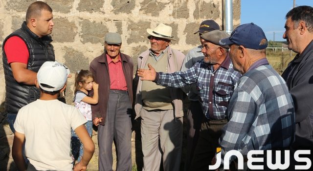 Предвыборная встреча кандидата партии “Единое национальное движение”